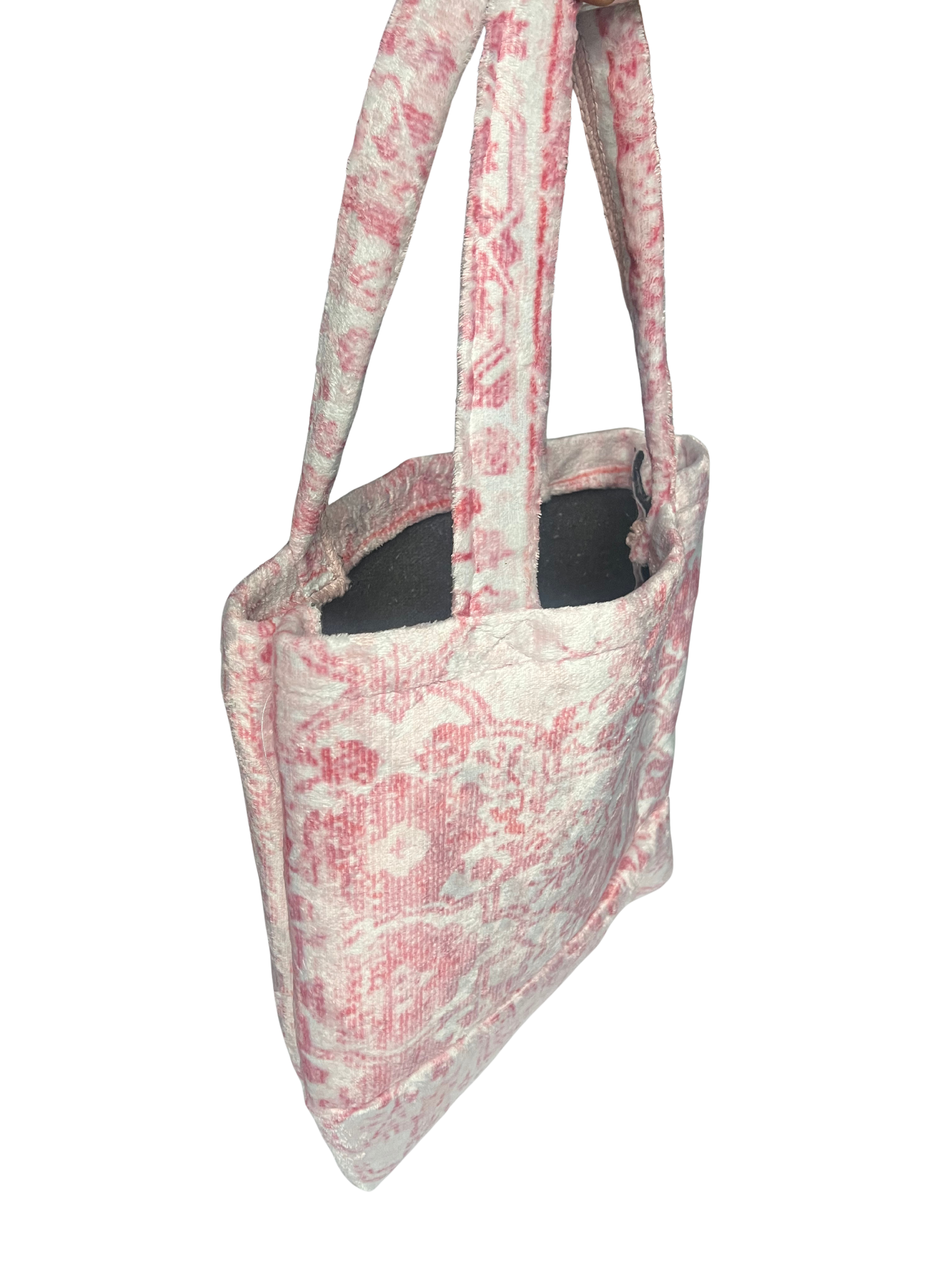 STRUCTURE NO. 001 FRAMEWORK —  GRID 04 / 09